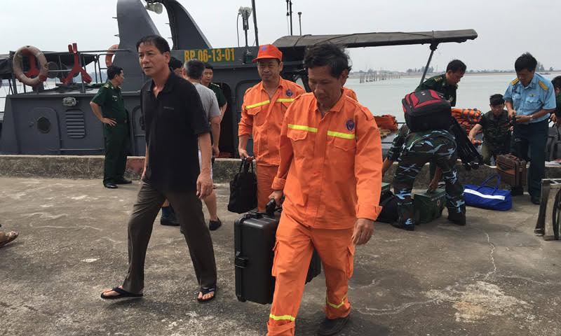 Trục vớt thành công máy bay Su30 gặp nạn trên vùng biển Nghệ An 1