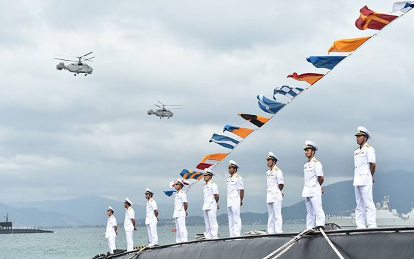 Lễ thượng cờ Tổ quốc tại tàu ngầm Đà Nẵng và Bà Rịa - Vũng Tàu 2