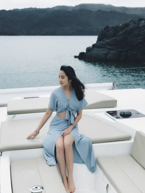 Cuộc sống nhung lụa từ thuở bé và sang chảnh hiện tại của Xuân Thảo - người tình tin đồn của thiếu gia Phan Thành - Ảnh 27. Cuộc sống nhung lụa từ thuở bé và sang chảnh hiện tại của Xuân Thảo - người tình tin đồn của thiếu gia Phan Thành 27