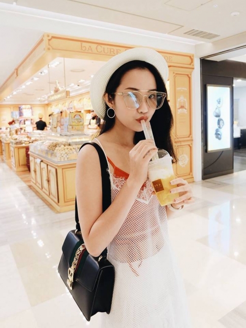 Cuộc sống nhung lụa từ thuở bé và sang chảnh hiện tại của Xuân Thảo - người tình tin đồn của thiếu gia Phan Thành - Ảnh 22. Cuộc sống nhung lụa từ thuở bé và sang chảnh hiện tại của Xuân Thảo - người tình tin đồn của thiếu gia Phan Thành 22