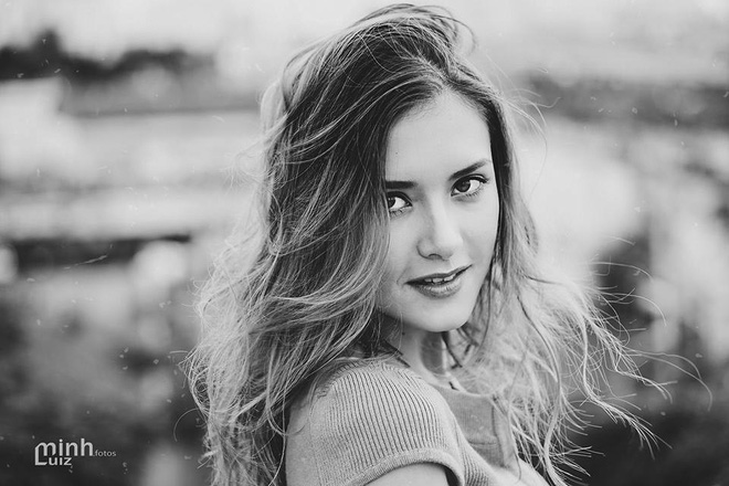 Gặp lại Mai - bông hồng lai Pháp xinh đẹp mê mẩn Sơn Tùng M-TP - Ảnh 4. Gặp lại Mai - 'bông hồng' lai Pháp xinh đẹp mê mẩn Sơn Tùng M-TP 4