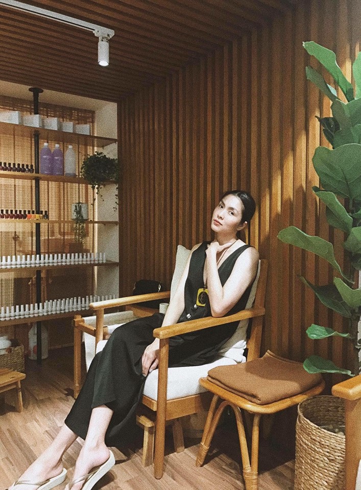 Thêm những hình ảnh hiếm hoi về cuộc sống an nhiên của Hà Tăng sau 5 năm rút khỏi showbiz - Ảnh 3. Thêm những hình ảnh hiếm hoi về cuộc sống an nhiên của Hà Tăng sau 5 năm rút khỏi showbiz 3