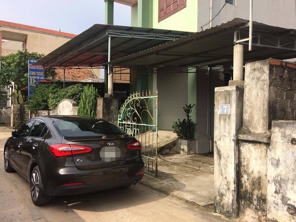 Vụ phát hiện xương chân người dưới nền phòng ngủ: Mẹ nạn nhân ngóng trông con về suốt 7 năm qua - Ảnh 2. Vụ thi thể chôn dưới nền nhà: Mẹ nạn nhân ngóng con về ăn tết suốt 7 năm qua 2