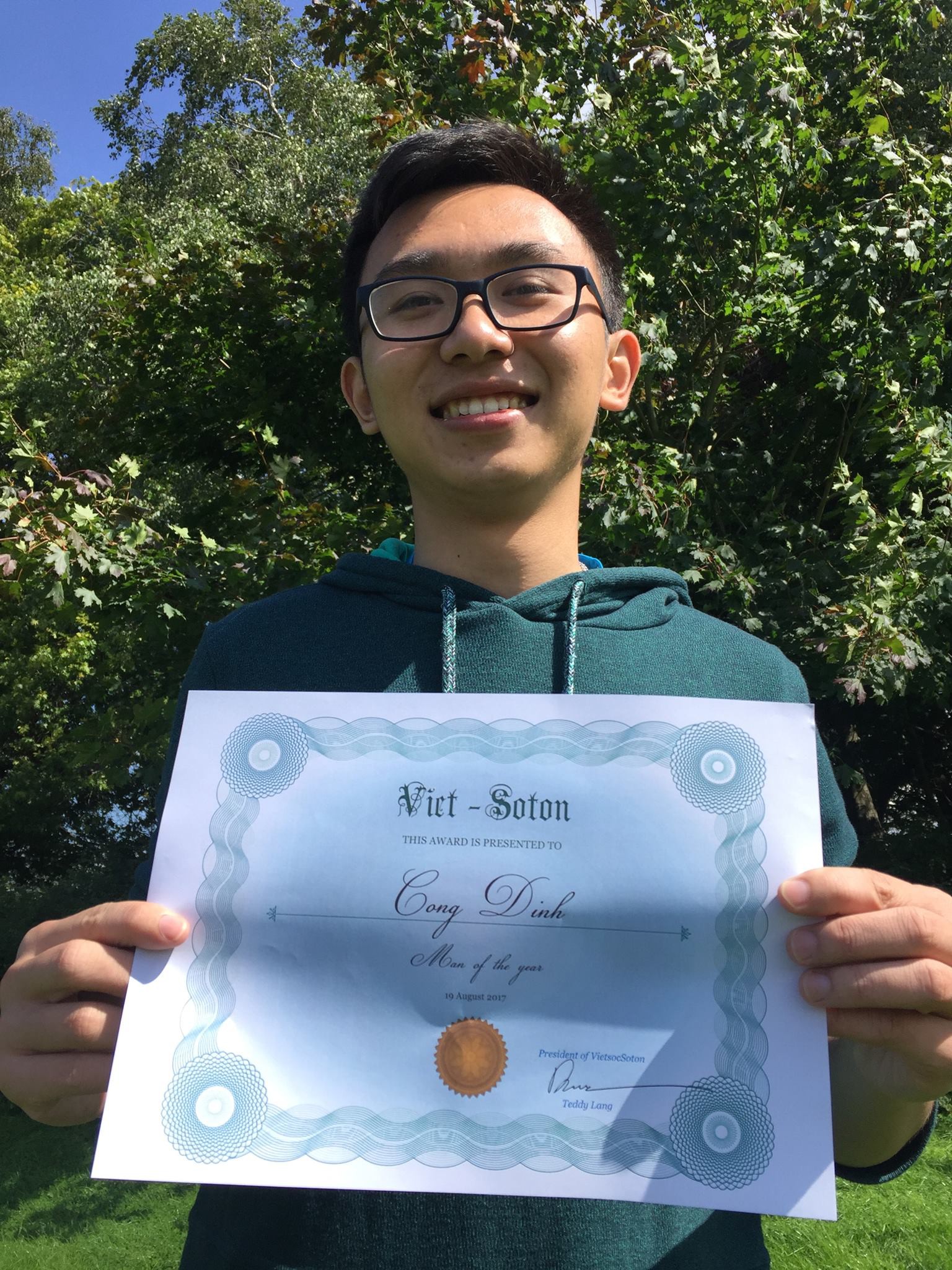 Chàng trai Hà Tĩnh chuẩn 'con nhà người ta': HCB Toán quốc tế, nhận học bổng tiến sĩ toàn phần khi mới học năm 3 8