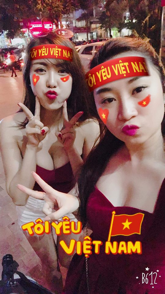 Mai Thỏ đăng ảnh nóng bỏng mừng U23 Việt Nam chiến thắng - Ảnh 3. Mai Thỏ đăng loạt ảnh nóng bỏng mừng U23 Việt Nam chiến thắng 3