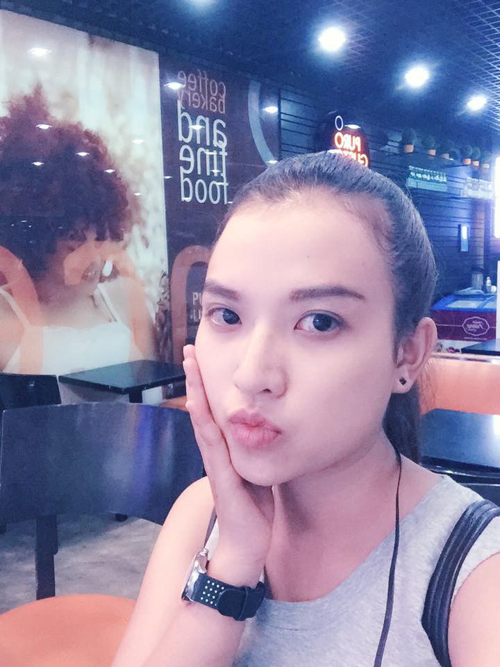 Lộ ảnh hiếm hoi của Bùi Tiến Dũng với 1 cô gái, chỉ muốn hét lên: Ai đây? Không phải người yêu chứ? - Ảnh 5. Lộ ảnh hiếm hoi của Bùi Tiến Dũng với 1 cô gái, chỉ muốn hét lên: Ai đây? Không phải người yêu chứ? 5