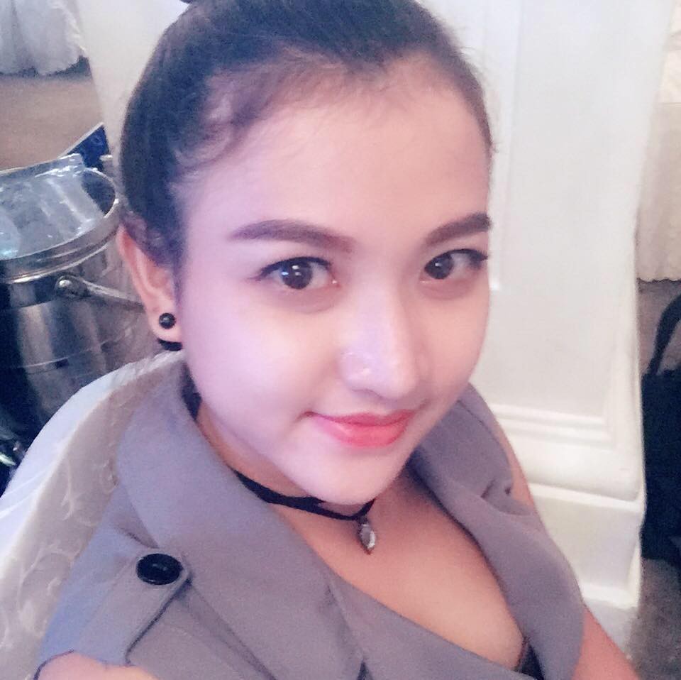 Lộ ảnh hiếm hoi của Bùi Tiến Dũng với 1 cô gái, chỉ muốn hét lên: Ai đây? Không phải người yêu chứ? - Ảnh 3. Lộ ảnh hiếm hoi của Bùi Tiến Dũng với 1 cô gái, chỉ muốn hét lên: Ai đây? Không phải người yêu chứ? 3