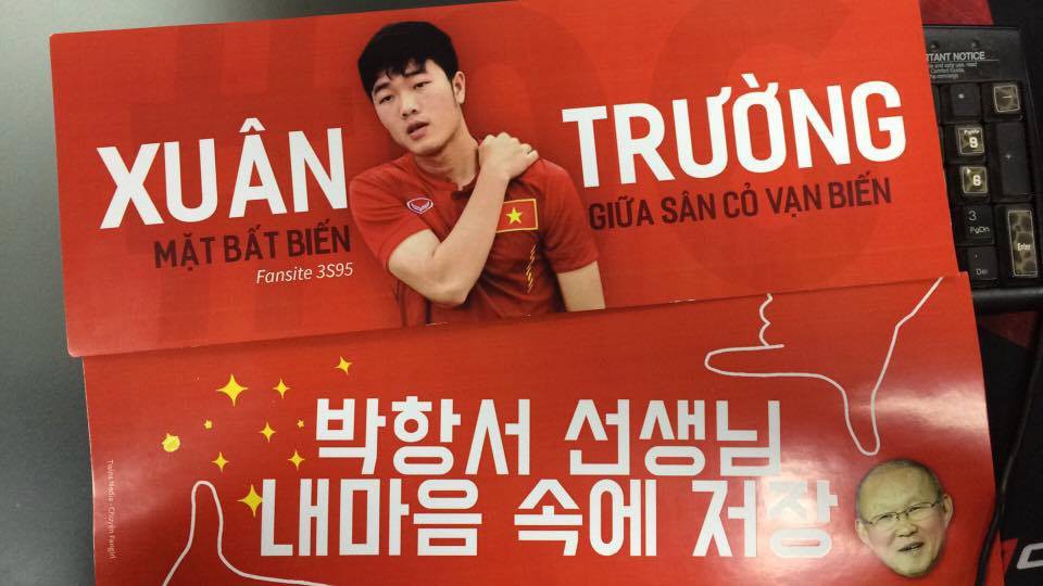 Cười vỡ bụng với nghìn lẻ một khẩu hiệu cổ vũ U23 Việt Nam cực ấn tượng của cổ động viên cả nước - Ảnh 5. Cười vỡ bụng với nghìn lẻ một khẩu hiệu cổ vũ U23 Việt Nam cực ấn tượng của cổ động viên cả nước 5