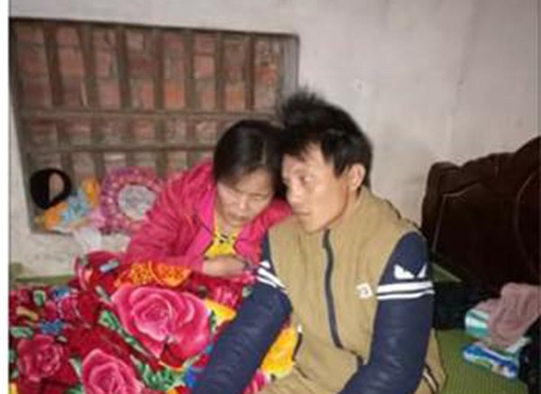 Bé trai tử vong trên người có nhiều vết thương lạ sau khi cấp cứu tại bệnh viện? - Ảnh 2. Bé trai tử vong trên người có nhiều vết thương lạ sau khi cấp cứu tại bệnh viện? 2