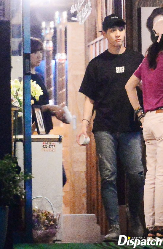 Dispatch cuối cùng đã ra tay, tung ảnh hẹn hò của Park Shin Hye và đàn em điển trai - Ảnh 3. Dispatch cuối cùng đã ra tay, tung ảnh hẹn hò của Park Shin Hye và đàn em điển trai 3
