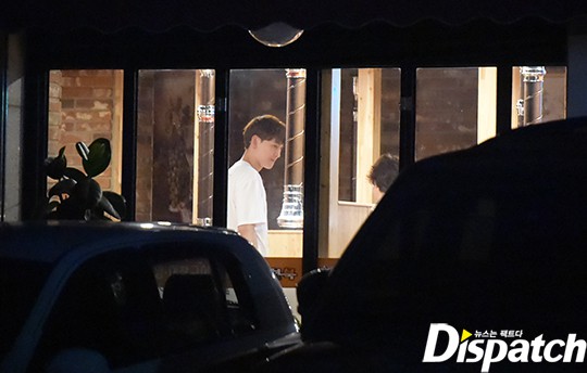 Dispatch cuối cùng đã ra tay, tung ảnh hẹn hò của Park Shin Hye và đàn em điển trai - Ảnh 5. Dispatch cuối cùng đã ra tay, tung ảnh hẹn hò của Park Shin Hye và đàn em điển trai 5