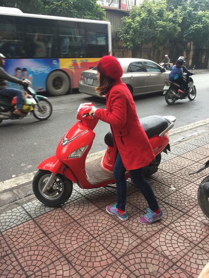 Bản tin thời trang giao thông: Những nàng ninja có 'áo giáp' mix & match hoàn hảo với màu xe để chào hè 2018 4