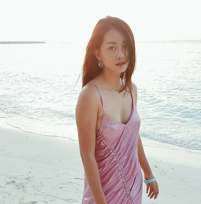 Cận cảnh gu ăn mặc sexy của nữ MC VTV - Ảnh 9. Cận cảnh gu ăn mặc sexy của nữ MC VTV 9