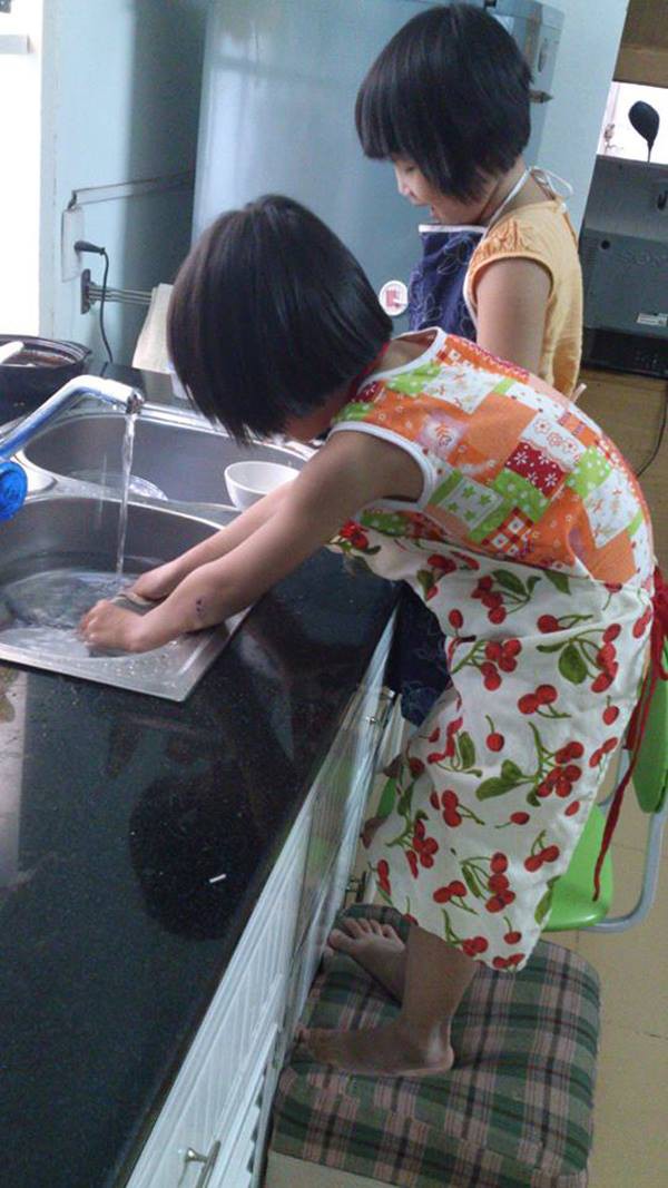 Tôi mất con rồi, Hà ơi: Chuyện tình yêu của cô con gái lớp 6 khiến nhiều bố mẹ lo lắng - Ảnh 4. 'Tôi mất con rồi, Hà ơi': Chuyện tình yêu của cô con gái lớp 6 khiến nhiều bố mẹ lo lắng 4