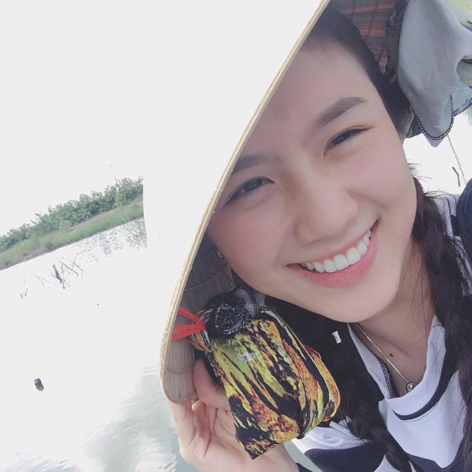 Sức mạnh của niềng răng: Cô bé trở nên xinh đẹp như hot girl sau 4 năm chịu đựng - Ảnh 5. Sức mạnh của niềng răng: Cô bé trở nên xinh đẹp như hot girl sau 4 năm chịu đựng 5
