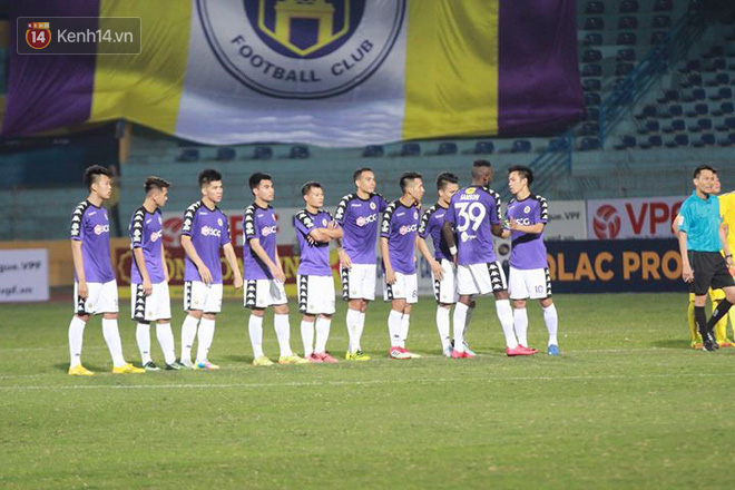 Sao U23 Việt Nam thi đấu dưới sức, Hà Nội vất vả đi tiếp ở Cúp Quốc gia sau loạt penalty cân não - Ảnh 11. Sao U23 Việt Nam thi đấu dưới sức, Hà Nội vất vả đi tiếp ở Cúp Quốc gia sau loạt penalty cân não 9