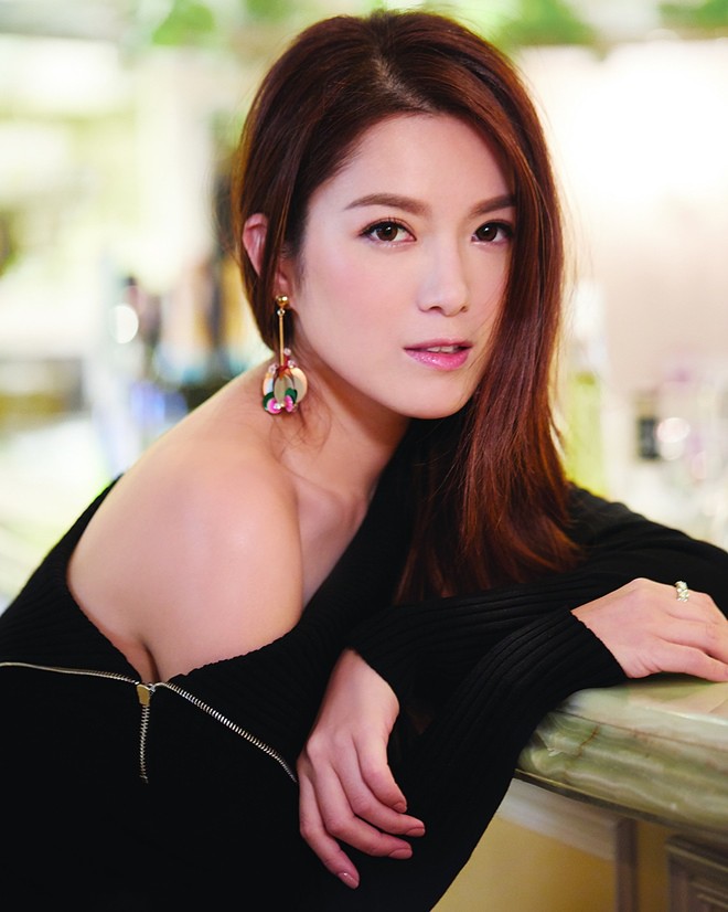 Chuyện đời Hoa hậu Trung Quốc 2 lần lộ ảnh nóng: Bị TVB hắt hủi vì quá béo, nay tìm được chân ái bên chồng đại gia - Ảnh 21. Chuyện đời Hoa hậu Trung Quốc 2 lần lộ ảnh nóng: Bị TVB hắt hủi vì quá béo, nay tìm được 'chân ái' bên chồng đại gia 21