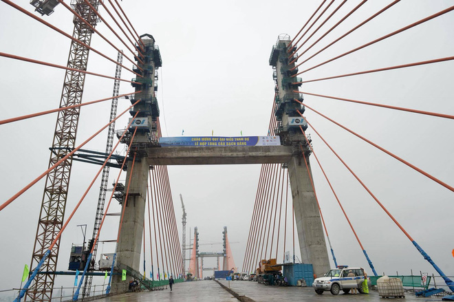 Quảng Ninh: Hợp long dự án cầu Bạch Đằng hơn 7.000 tỷ đồng 2