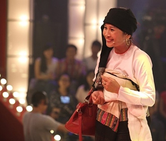Gia nhập showbiz sau Thách thức danh hài, Lê Thị Dần thay đổi khó nhận ra - Ảnh 1. Gia nhập showbiz sau 'Thách thức danh hài', Lê Thị Dần thay đổi khó nhận ra 1