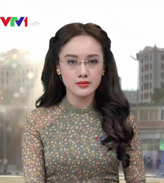 BTV Hoài Anh băn khoăn hỏi khán giả về kiểu tóc hợp nhất và nhận được câu trả lời bất ngờ - Ảnh 7. BTV Hoài Anh băn khoăn hỏi khán giả về kiểu tóc hợp nhất và nhận được câu trả lời bất ngờ 7