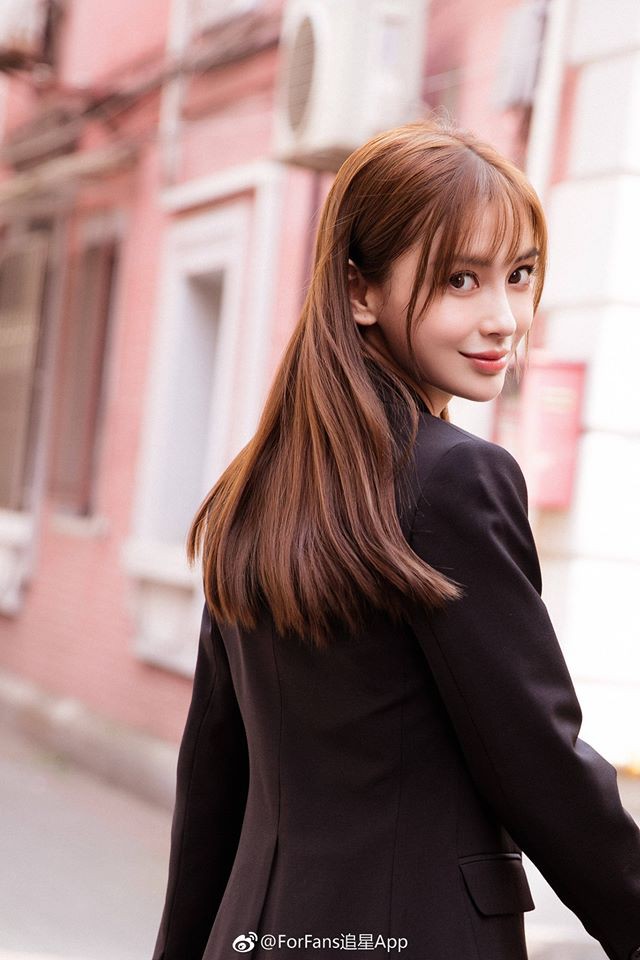 Nhan sắc đẹp từng miimet của Angela Baby: Gái một con trông mòn con mắt là đây! - Ảnh 1. Nhan sắc 'đẹp từng miimet' của Angela Baby: Gái một con trông mòn con mắt là đây! 1