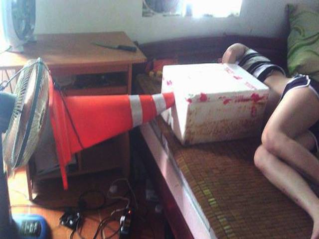Khi nắng nóng mà không có điều hòa, người ta đã nghĩ ra những phương pháp chống nóng không thể tin nổi - Ảnh 10. Khi nắng nóng mà không có điều hòa, người ta đã nghĩ ra những phương pháp chống nóng không thể tin nổi 10