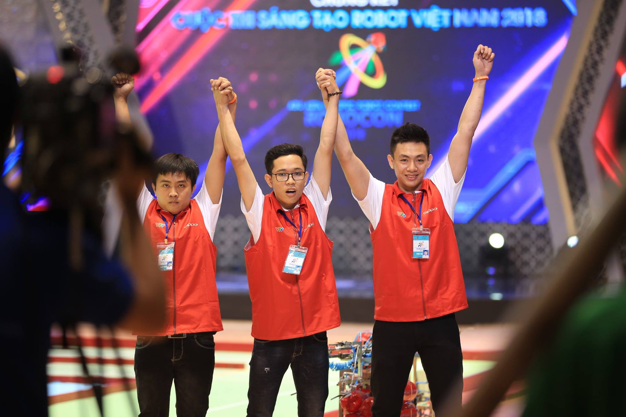 Khai mạc vòng chung kết Robocon 2018: Cả trời ký ức tuổi thơ của thế hệ 8x, 9x bỗng ùa về - Ảnh 3. Khai mạc vòng chung kết Robocon 2018: Cả trời ký ức tuổi thơ của thế hệ 8x, 9x bỗng ùa về 3