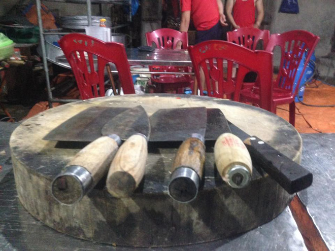 Đi nấu cỗ thuê gặp đúng đám cưới của người yêu cũ, cô gái cuống quýt lên mạng hỏi phải làm thế nào cho ngầu - Ảnh 2. Đi nấu cỗ thuê gặp đúng đám cưới của người yêu cũ, cô gái cuống quýt lên mạng hỏi phải làm thế nào cho 'ngầu' 2