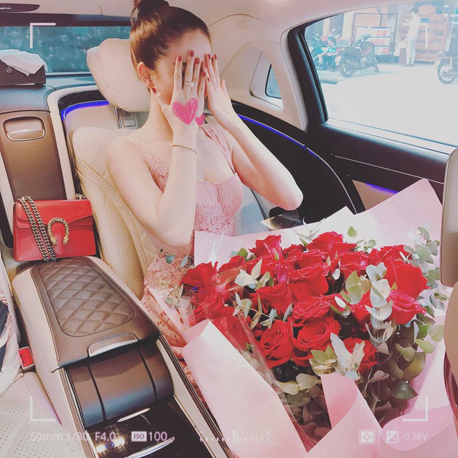 Khối tài sản triệu người mơ ước và sự thay đổi bất ngờ của Ngọc Trinh - Ảnh 9. Khối tài sản triệu người mơ ước và sự thay đổi bất ngờ của Ngọc Trinh 9