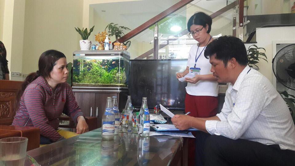 Phát hiện hàng trăm chai sữa bắp không đảm bảo vệ sinh sắp được bán ra thị trường ở Đà Nẵng 4 Phát hiện hàng trăm chai sữa bắp không đảm bảo vệ sinh sắp được bán ra thị trường ở Đà Nẵng 4