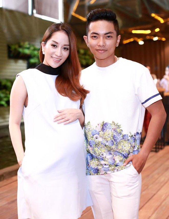 Ông xã Phan Hiển hé lộ hình ảnh đầu tiên của Khánh Thi sau ca mổ vượt cạn thành công trước 6 tuần - Ảnh 2. Ông xã Phan Hiển hé lộ hình ảnh đầu tiên của Khánh Thi sau ca mổ 'vượt cạn' thành công trước 6 tuần 2
