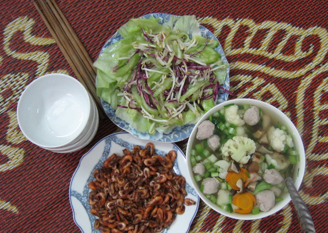 Nhà văn Trang Hạ bật mí cách nuôi 3 con nhàn tênh, chị em phụ nữ hào hứng: Hóa ra là vậy! - Ảnh 4. Nhà văn Trang Hạ bật mí cách nuôi 3 con nhàn tênh, chị em phụ nữ hào hứng: 'Hóa ra là vậy!' 4