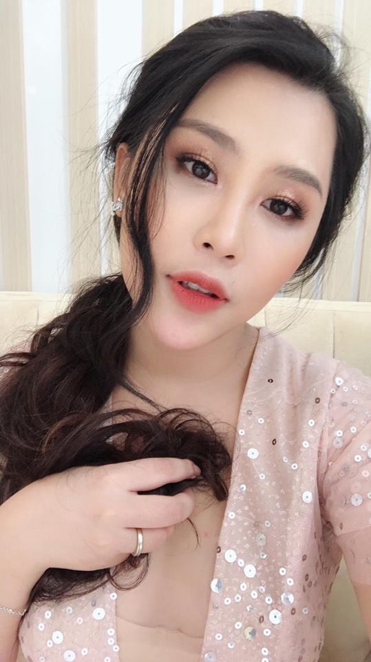 Nhà văn Gào phải điều trị tâm lý trước bão tố tấn công dữ dội trên MXH, tuyên bố khởi kiện những người nói xấu mình - Ảnh 1. Nhà văn Gào phải điều trị tâm lý trước bão tố tấn công dữ dội trên MXH, tuyên bố khởi kiện những người nói xấu mình 1