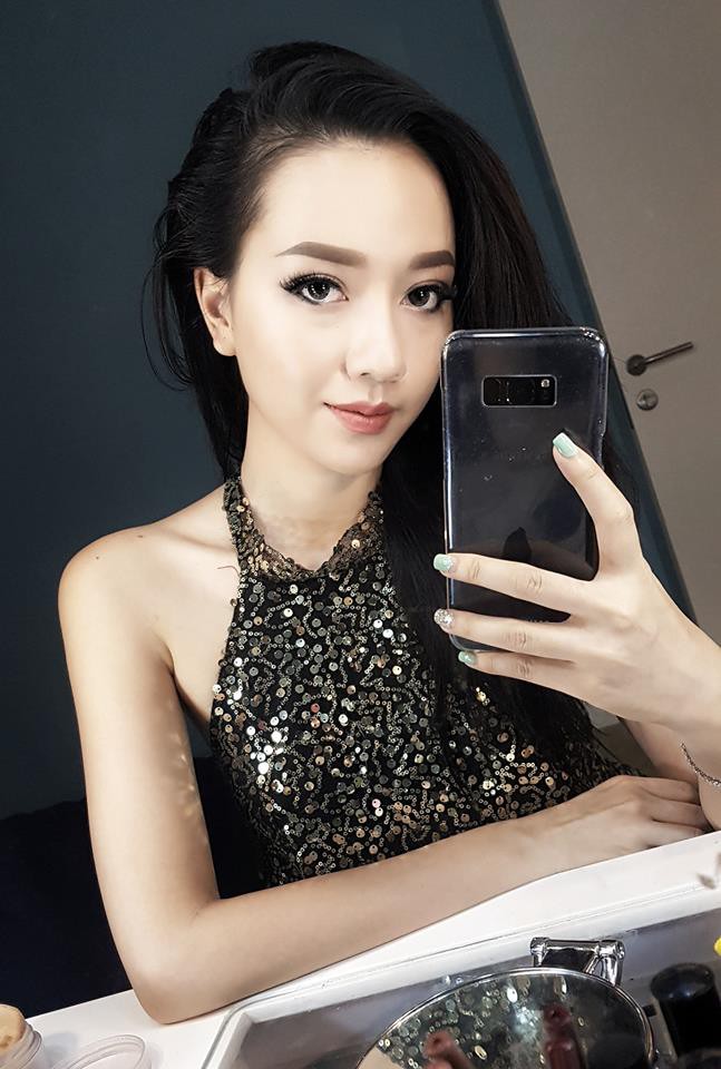 Chân dung cô gái đóng cảnh nóng trong bồn tắm lúc 3h sáng của Gạo nếp gạo tẻ - Ảnh 9. Chân dung cô gái đóng cảnh nóng trong bồn tắm lúc 3h sáng của 'Gạo nếp gạo tẻ' 8
