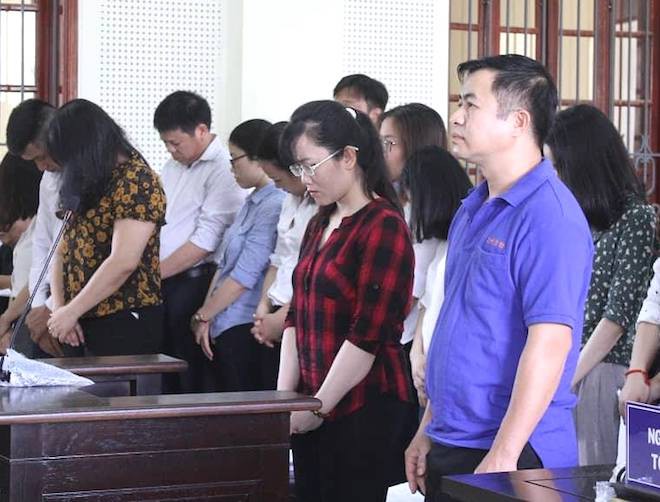Kiều nữ ngân hàng Eximbank chiếm đoạt 50 tỷ để mua nhà và cho vay nặng lãi - Ảnh 1. Kiều nữ ngân hàng Eximbank chiếm đoạt 50 tỷ để mua nhà và cho vay nặng lãi 1
