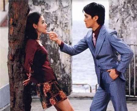 Sinh nhật cô đơn của vua hài Châu Tinh Trì: Các mỹ nhân quay lưng và lời chúc từ hai gái hư - Ảnh 2. Sinh nhật cô đơn của vua hài Châu Tinh Trì: Các mỹ nhân quay lưng và lời chúc từ hai 'gái hư' 2