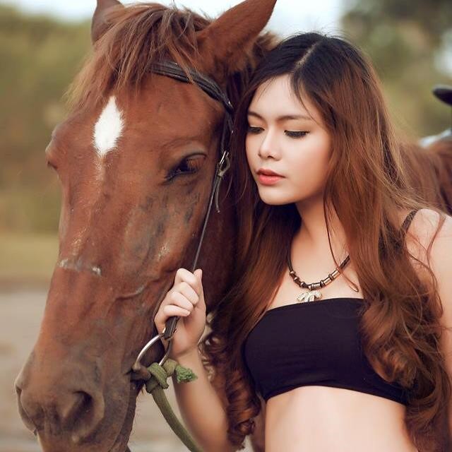 Hot girl bình luận World Cup gây bất ngờ với vai cave trong Quỳnh búp bê - Ảnh 14. Hot girl bình luận World Cup gây bất ngờ với vai cave trong Quỳnh búp bê 14
