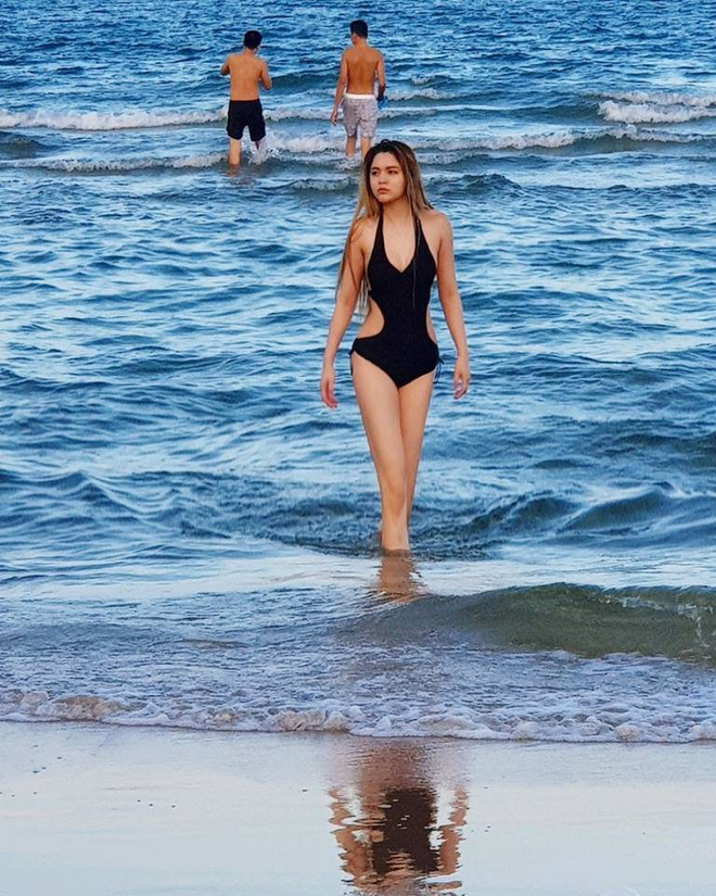 Hot girl bình luận World Cup gây bất ngờ với vai cave trong Quỳnh búp bê - Ảnh 8. Hot girl bình luận World Cup gây bất ngờ với vai cave trong Quỳnh búp bê 8