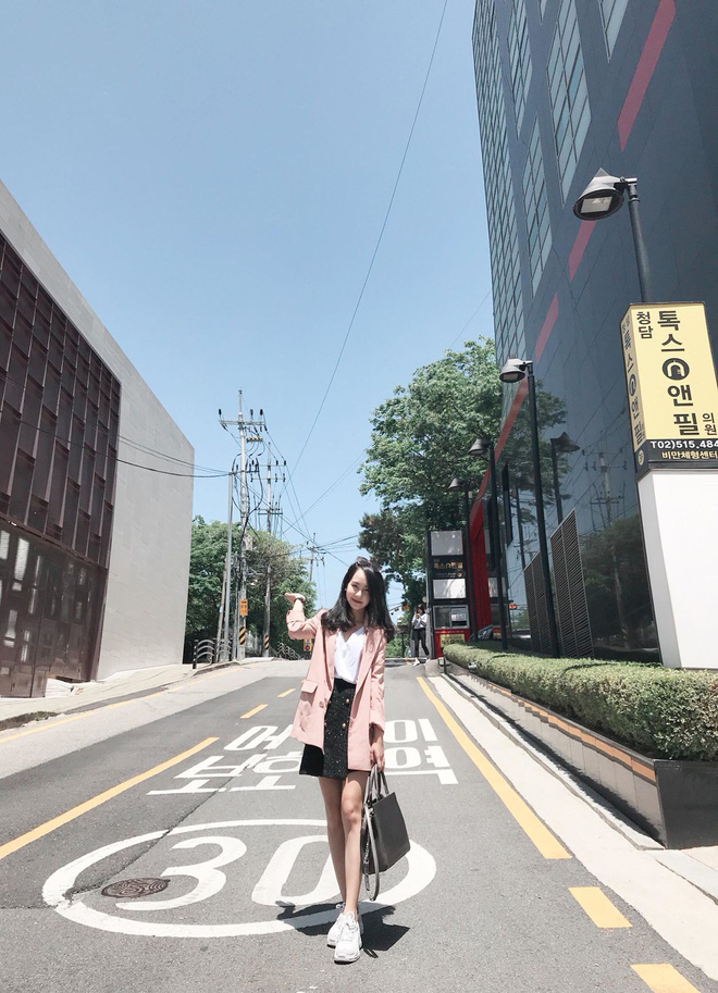 Từng bị bạn bè cầm chổi ném vì xấu xí, cô gái Hà Nội lột xác sau phẫu thuật thẩm mỹ lại lấy được chồng như ý - Ảnh 14. Từng bị bạn bè cầm chổi ném vì xấu xí, cô gái Hà Nội lột xác sau phẫu thuật thẩm mỹ lại lấy được chồng như ý 14