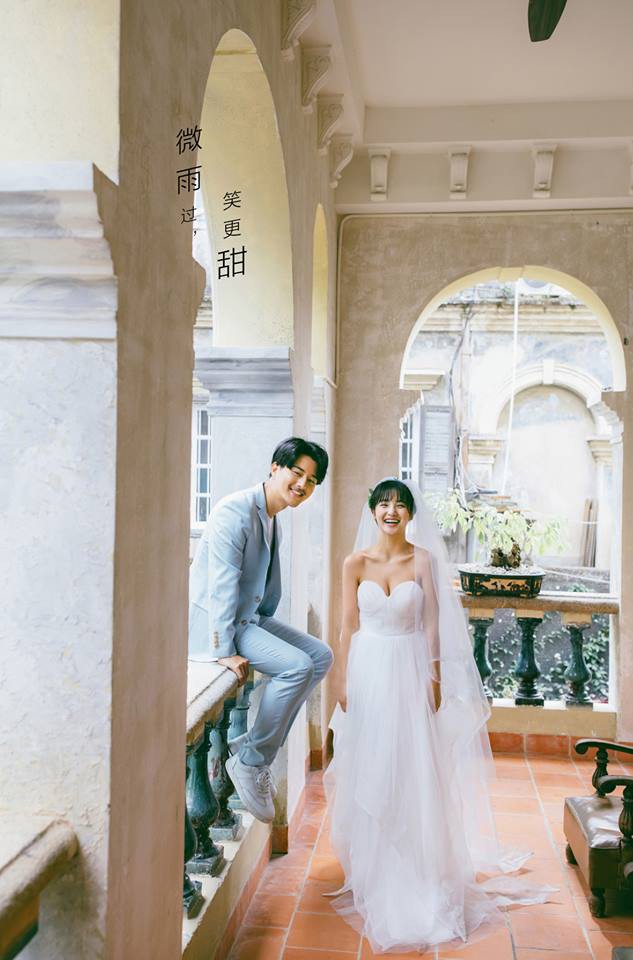 Ảnh cưới đơn giản nhưng vẫn khiến người xem lịm tim vì cô dâu và chú rể quá tình - Ảnh 9. Ảnh cưới đơn giản nhưng vẫn khiến người xem 'lịm tim' vì cô dâu và chú rể quá 'tình' 10