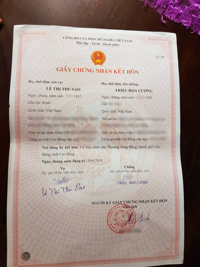 Chuyện tình chấn động MXH: Thanh niên 26 tuổi ngày nào cũng tới spa dưỡng da để cưa đổ bà chủ 61 tuổi - Ảnh 3. Chuyện tình chấn động MXH: Thanh niên 26 tuổi ngày nào cũng tới spa dưỡng da để cưa đổ bà chủ 61 tuổi 3