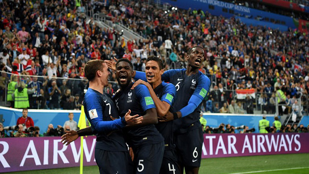 Sao tuyển Pháp tặng chiến thắng cho đội bóng nhí Thái Lan vừa được giải cứu thành công 2