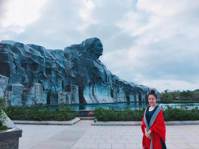 Sau 5 năm, Bà Tưng đã thay đổi theo cách ít ai ngờ tới! - Ảnh 14. Sau 5 năm, Bà Tưng đã thay đổi theo cách ít ai ngờ tới! 14