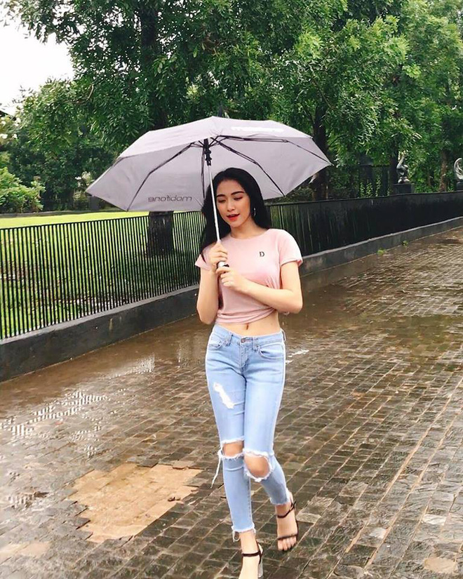 Hòa Minzy đã trở nên nóng bỏng nhất nhì showbiz Việt - Ảnh 11. Không chỉ 'lầy lội', Hòa Minzy còn trở nên nóng bỏng nhất nhì showbiz Việt 11