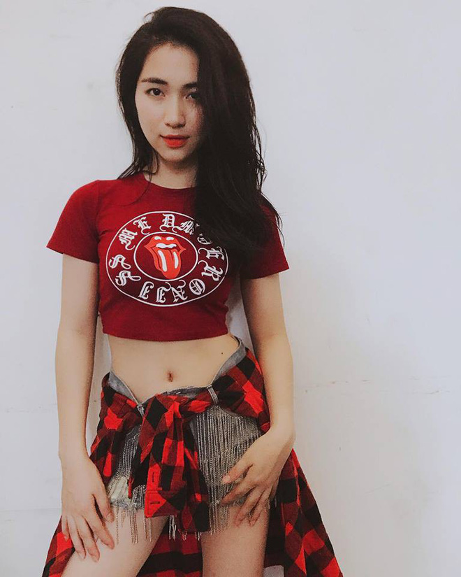 Hòa Minzy đã trở nên nóng bỏng nhất nhì showbiz Việt - Ảnh 10. Không chỉ 'lầy lội', Hòa Minzy còn trở nên nóng bỏng nhất nhì showbiz Việt 10