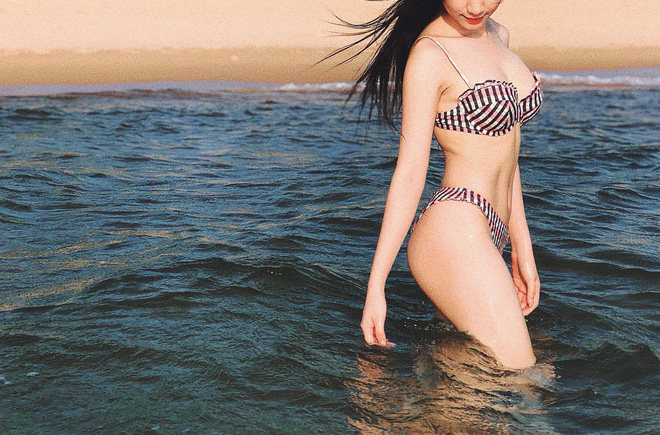 Hòa Minzy đã trở nên nóng bỏng nhất nhì showbiz Việt - Ảnh 8. Không chỉ 'lầy lội', Hòa Minzy còn trở nên nóng bỏng nhất nhì showbiz Việt 8