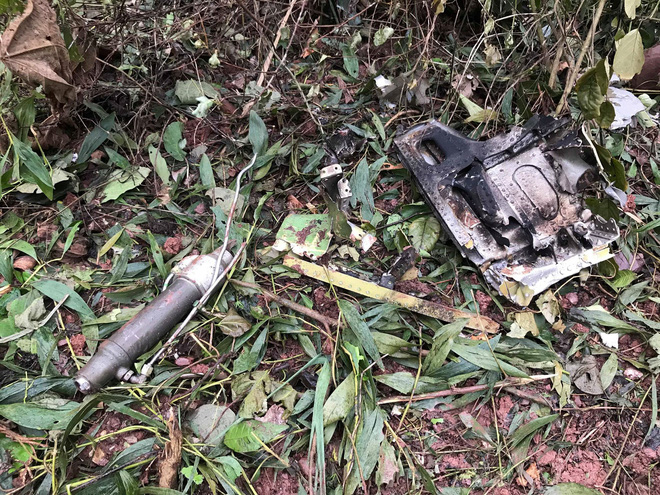 Thượng úy Đinh Văn Dương: Nghe tin 2 phi công Su-22 hy sinh, tôi ngồi thẫn ra rồi khóc - Ảnh 1. Thượng úy Đinh Văn Dương: 'Nghe tin 2 phi công Su-22 hy sinh, tôi ngồi thẫn ra rồi khóc' 1