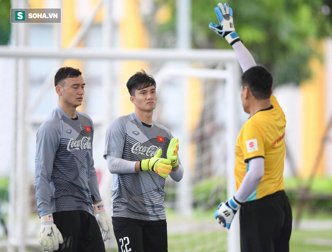 Cuộc trò chuyện với thầy Park và món quà đặc biệt Đặng Văn Lâm tặng U23 Việt Nam - Ảnh 1. Cuộc trò chuyện với thầy Park và món quà đặc biệt Đặng Văn Lâm tặng U23 Việt Nam 1