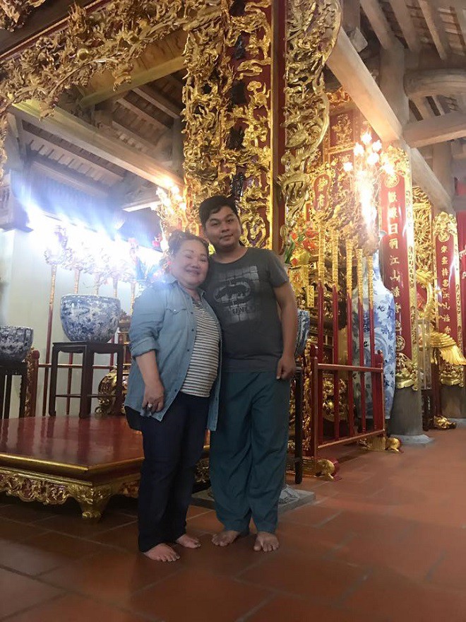 Chuyện về người trông giữ đền thờ Tổ nghiệp cho nghệ sĩ Hoài Linh - Ảnh 1. Chuyện về người trông giữ đền thờ Tổ nghiệp cho nghệ sĩ Hoài Linh 1