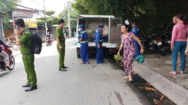 Người đàn ông tử vong bất thường trên ghế đá ở Sài Gòn - Ảnh 1. Người đàn ông tử vong bất thường trên ghế đá ở Sài Gòn 1